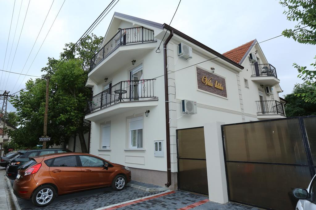 Apartments Idila 贝拉茨尔克瓦 外观 照片